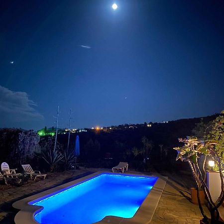 La Rustica En Vinuela, Piscina Privada Villa Kültér fotó