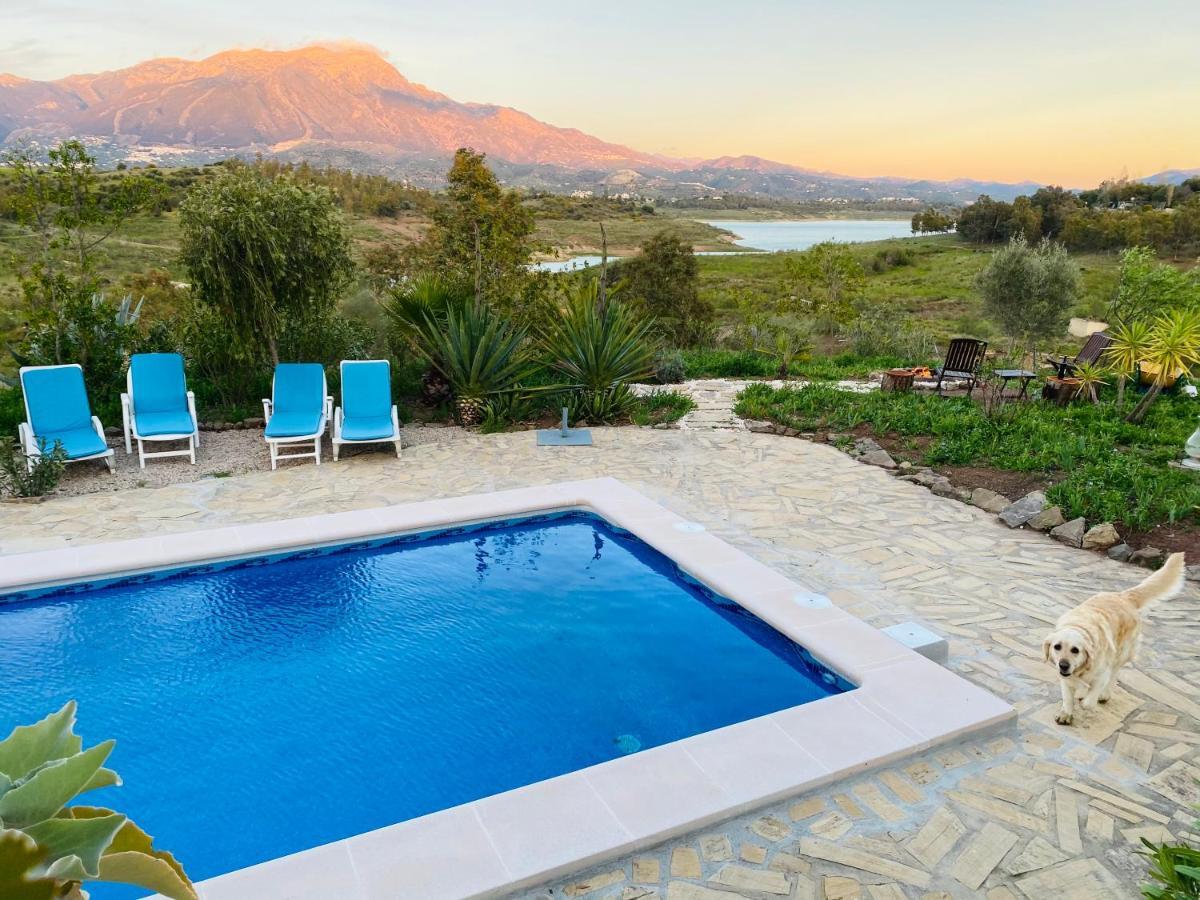 La Rustica En Vinuela, Piscina Privada Villa Kültér fotó