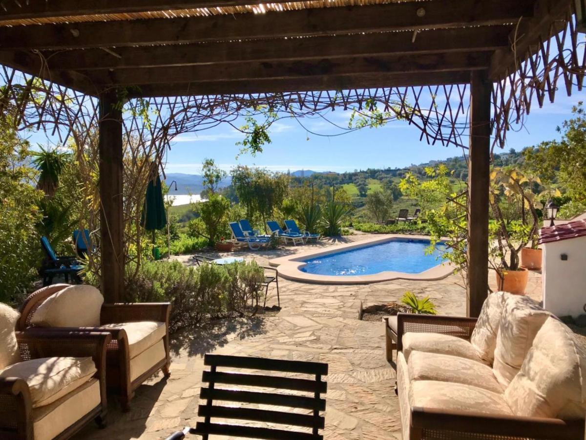 La Rustica En Vinuela, Piscina Privada Villa Kültér fotó