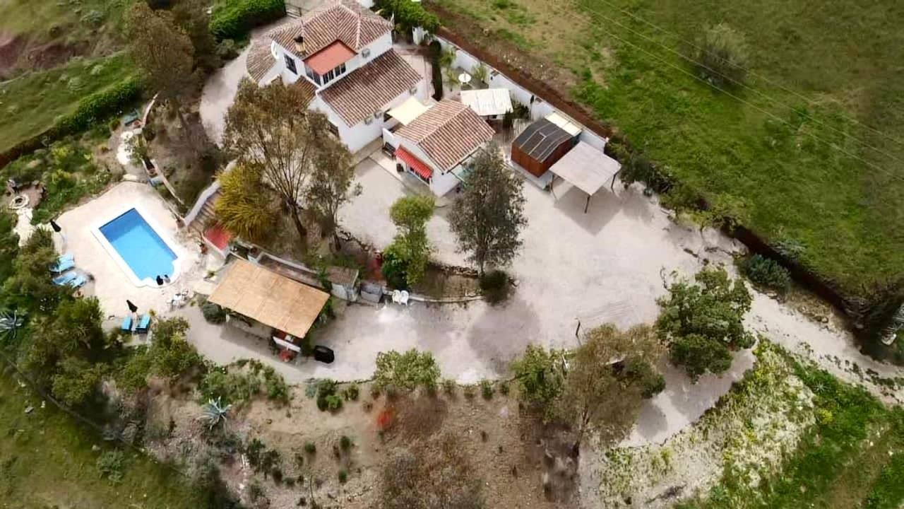 La Rustica En Vinuela, Piscina Privada Villa Kültér fotó
